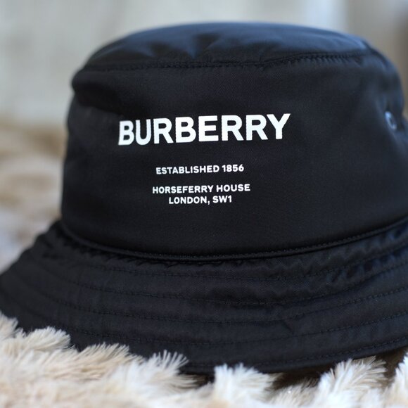 Burberry Bucket Hat - Picture 2 of 9